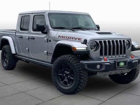 Used 2021 Jeep Gladiator Mojave AWD/4WD image 3