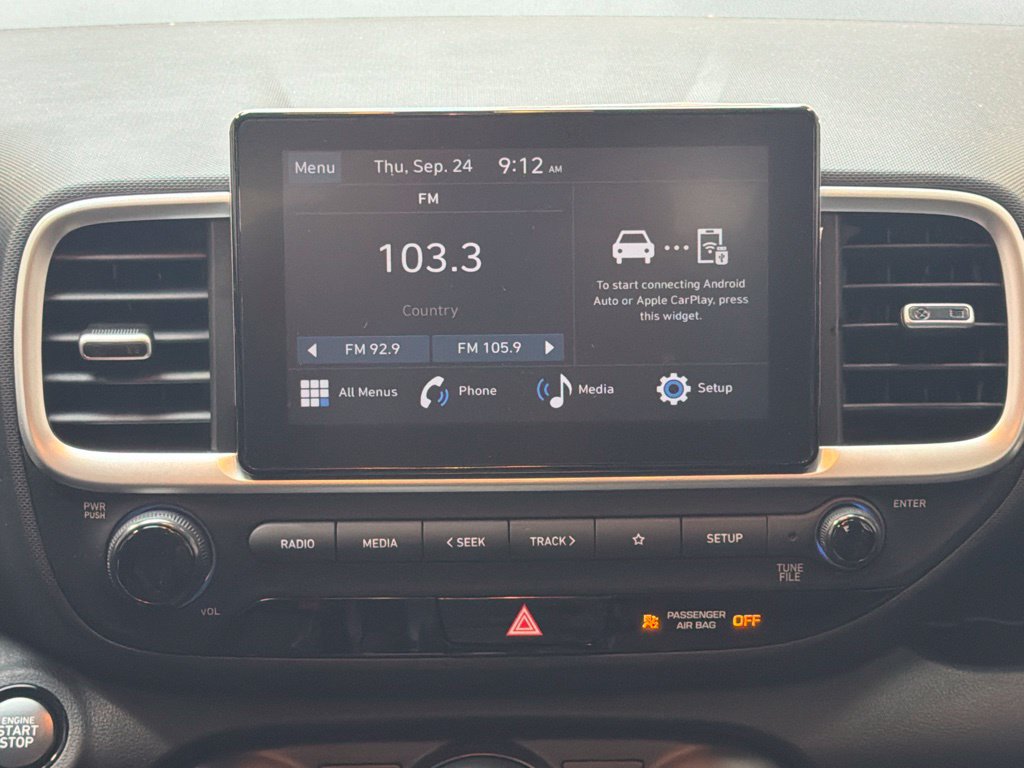 Used 2026 Hyundai Venue SEL FWD image 17