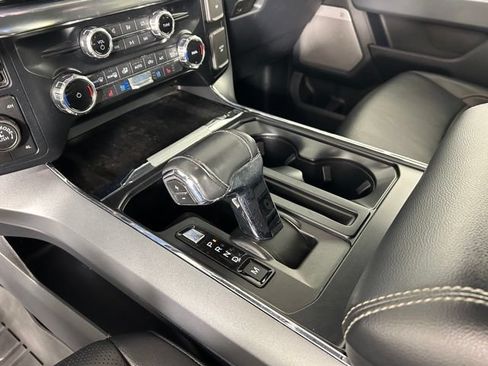 Used 2022 Ford F150 Lariat AWD/4WD image 36