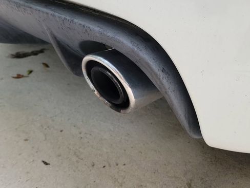 Used 2012 FIAT 500 Abarth w/ Safety & Convenience Pkg FWD image 17