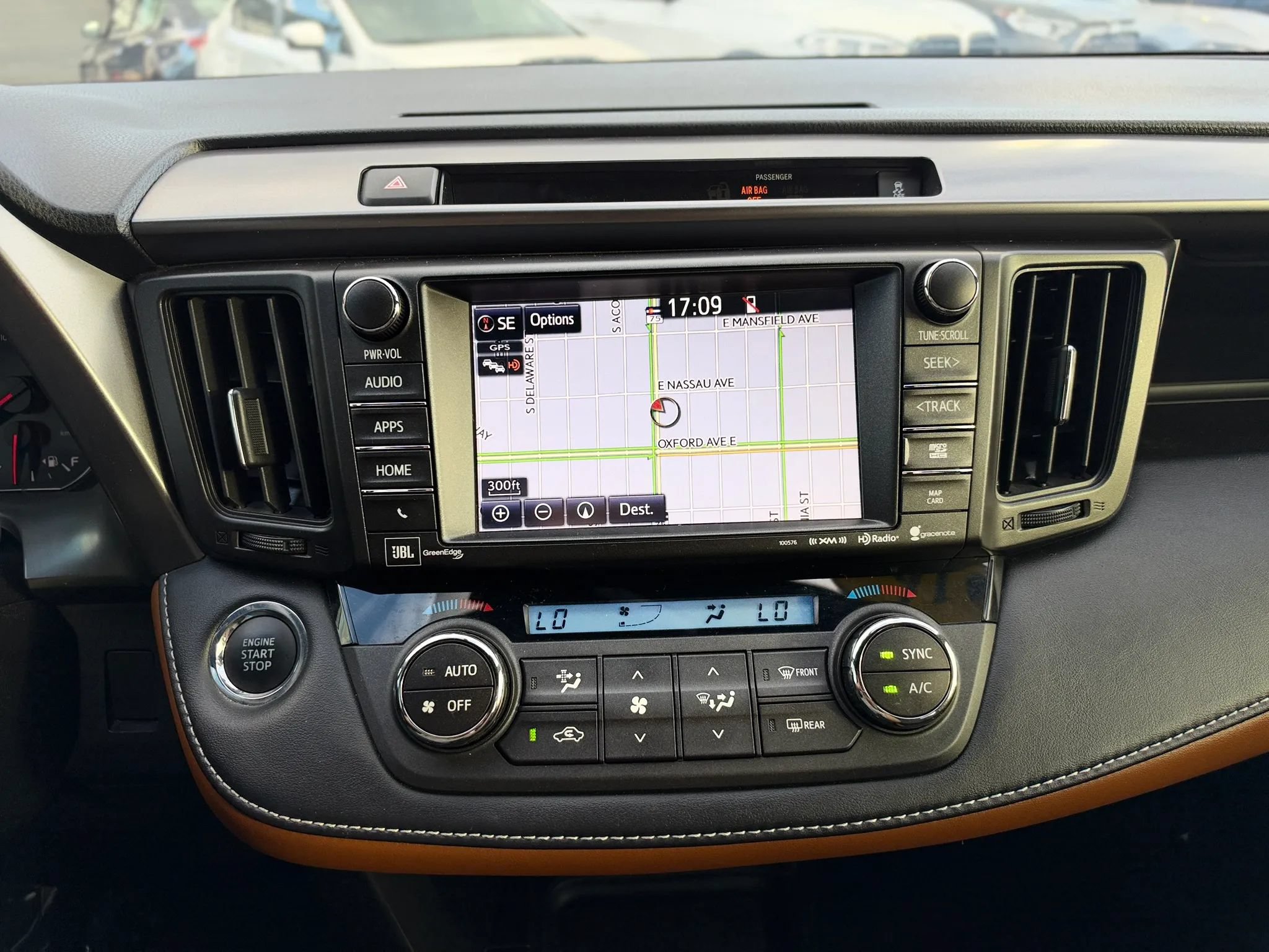 Used 2016 Toyota RAV4 SE AWD/4WD image 34