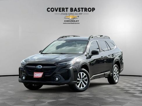 Used 2023 Subaru Outback Premium AWD/4WD image 1