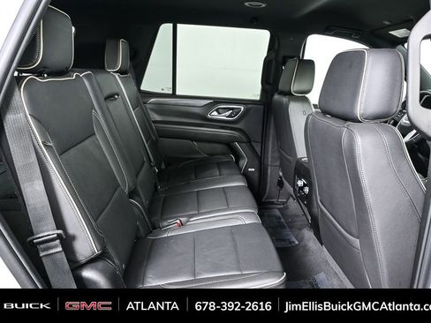 Used 2024 GMC Yukon SLT image 21