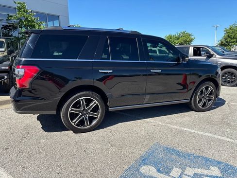 Used 2021 Ford Expedition Limited AWD/4WD image 28