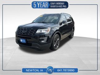 Used 2017 Ford Explorer XLT w/ Equipment Group 202A image 1