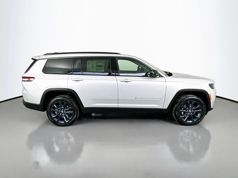 New 2026 Jeep Grand Cherokee L Limited AWD/4WD image 8