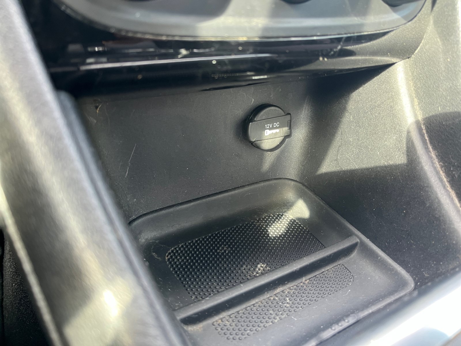 Used 2013 Chrysler 200 Touring FWD image 26