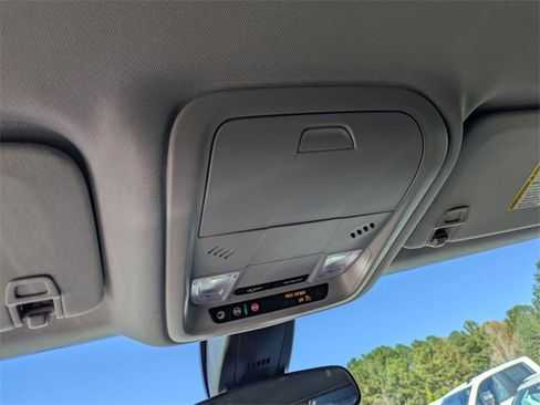 New 2026 Chevrolet Blazer LT image 21