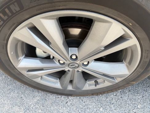 Used 2024 Nissan Murano Platinum w/ Cargo Package FWD image 9