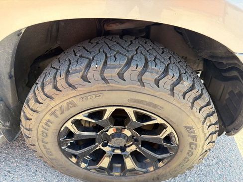 Used 2013 Toyota Sequoia Limited AWD/4WD image 19