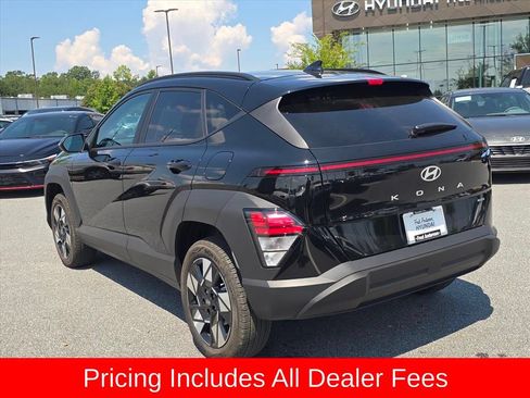 Certified 2025 Hyundai Kona SEL AWD/4WD image 5