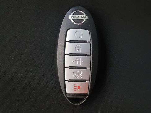 Used 2021 Nissan Sentra SV FWD image 32