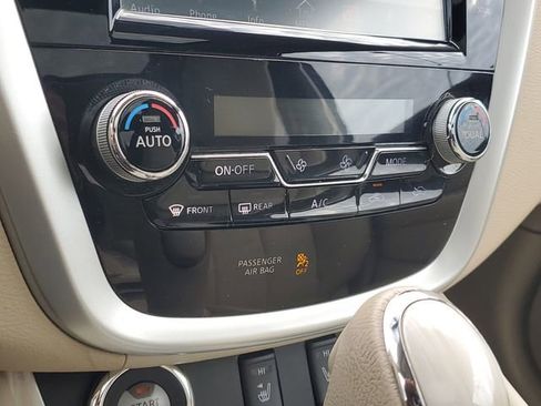 Used 2017 Nissan Murano SL image 29