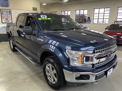 Used 2019 Ford F150 XLT w/ Equipment Group 302A Luxury image 8