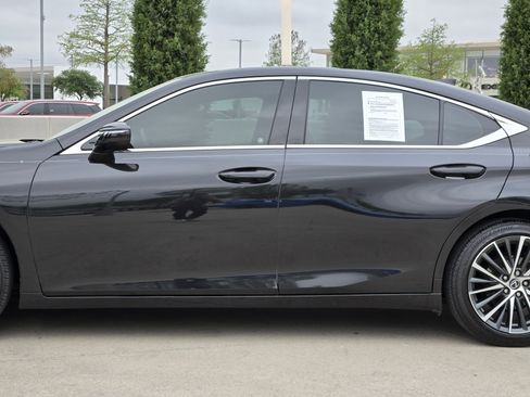 Used 2025 Lexus ES 350 Premium w/ Premium Package image 15