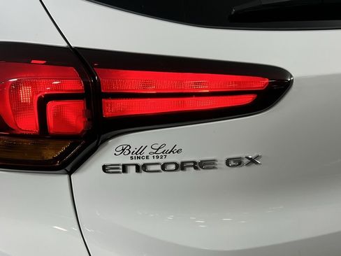 Used 2025 Buick Encore GX Preferred image 13