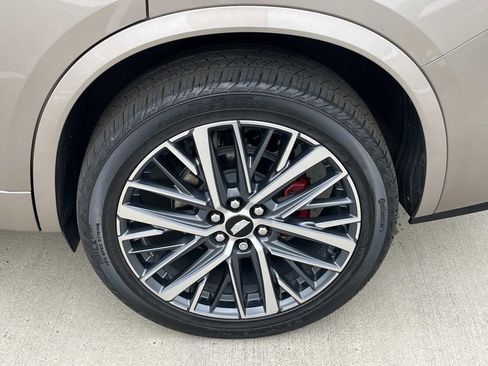 Certified 2023 Cadillac XT6 Sport image 11