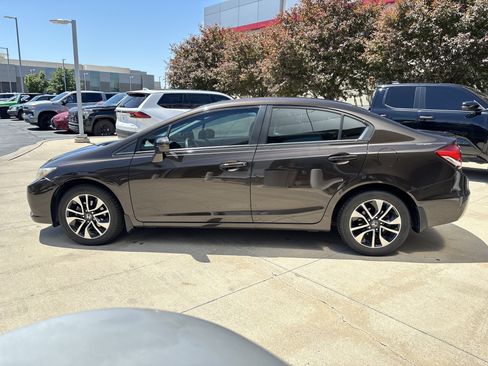 Used 2014 Honda Civic EX image 9