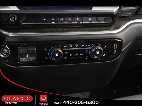 Used 2023 Chevrolet Silverado 1500 RST w/ Z71 Off-Road Package image 16