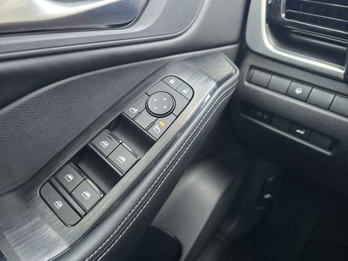 Certified 2022 Nissan Rogue SV w/ SV Premium Package FWD image 22