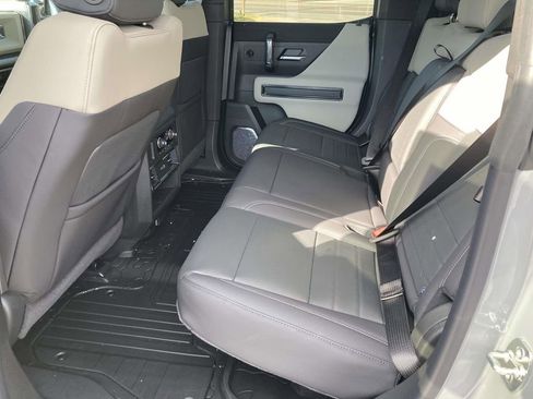 New 2026 GMC Hummer EV 4x4 Crew Cab w/ LPO, Dark Essentials Package image 12