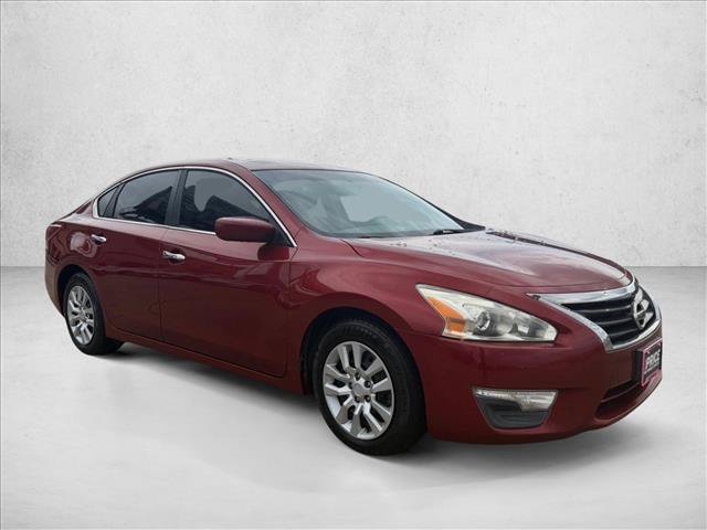 Used 2013 Nissan Altima 2.5 S FWD image 3