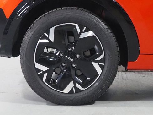 Used 2023 Kia Niro Wind image 43