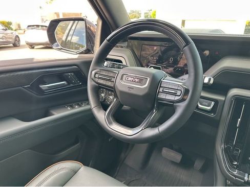 New 2026 GMC Yukon XL AT4 w/ AT4 Premium Plus Package image 5