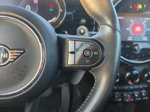 Used 2022 MINI Cooper S w/ Premium Package image 13