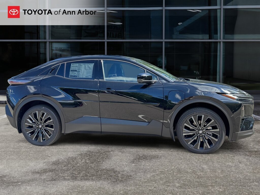 New 2026 Toyota C-HR AWD/4WD image 11