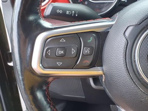 Used 2021 Jeep Wrangler Unlimited Rubicon AWD/4WD image 18