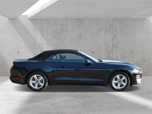 Certified 2019 Ford Mustang Convertible image 2