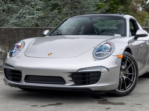 Used 2013 Porsche 911 Carrera RWD image 7