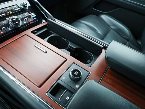 Used 2023 Lincoln Navigator Reserve image 17