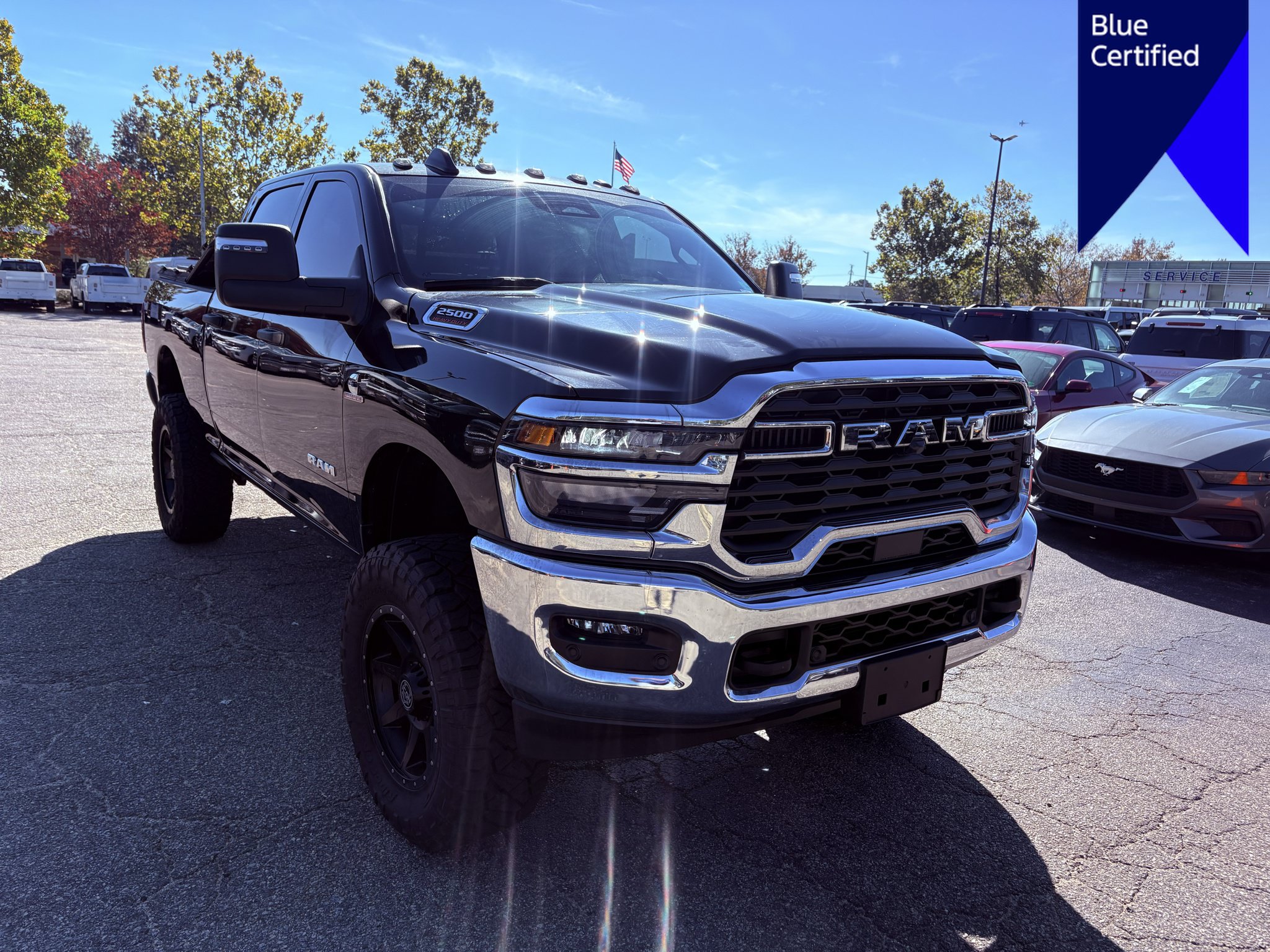Used 2025 RAM 2500 Big Horn AWD/4WD image 3