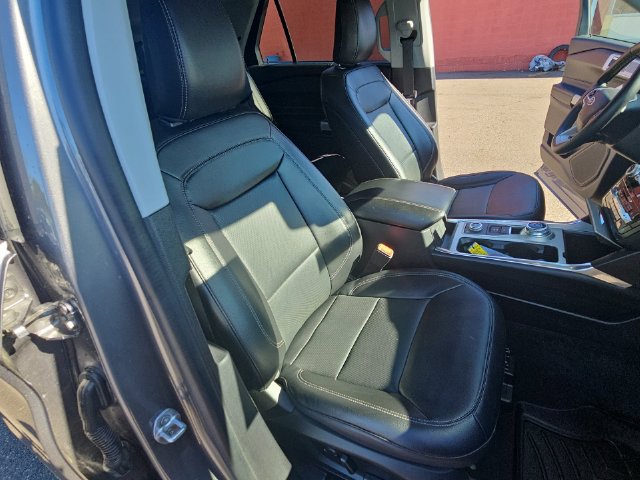 Used 2022 Ford Explorer Limited AWD/4WD image 43