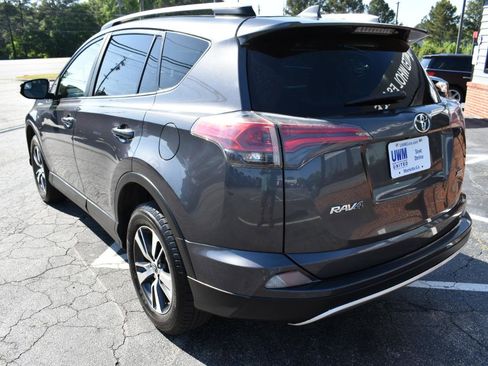Used 2016 Toyota RAV4 XLE FWD image 8