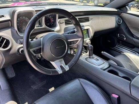 Used 2010 Chevrolet Camaro SS image 13
