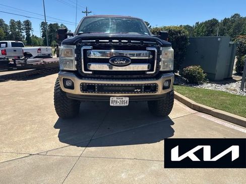 Used 2012 Ford F250 King Ranch w/ King Ranch w/Chrome Pkg AWD/4WD image 16