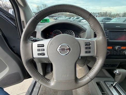 Used 2013 Nissan Frontier SL AWD/4WD image 16