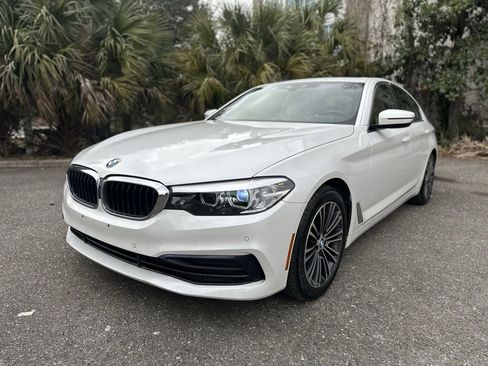 Used 2019 BMW 530i xDrive w/ Convenience Package image 1