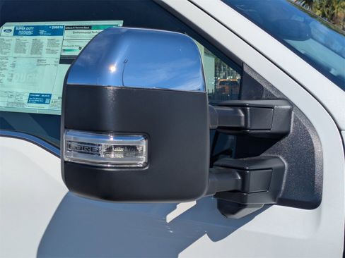 New 2025 Ford F250 Lariat w/ Lariat Ultimate Package image 11