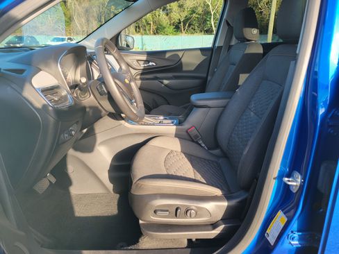 Certified 2019 Chevrolet Equinox LT image 30