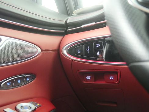 Used 2024 Genesis GV70 3.5T Sport w/ Sport Prestige Package image 20