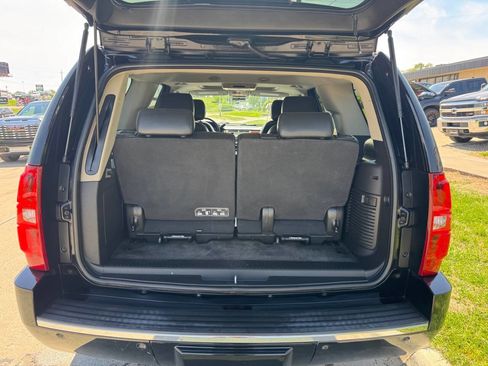 Used 2013 Chevrolet Tahoe LTZ AWD/4WD image 10