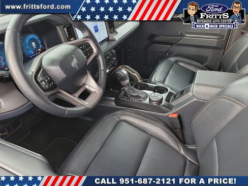 Certified 2025 Ford Bronco Badlands image 4