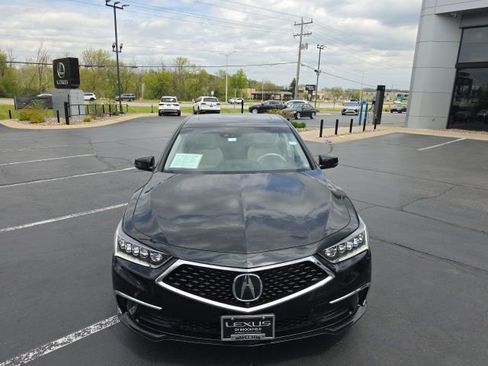 Used 2018 Acura RLX Sport Hybrid w/ Advance Pkg AWD/4WD image 16