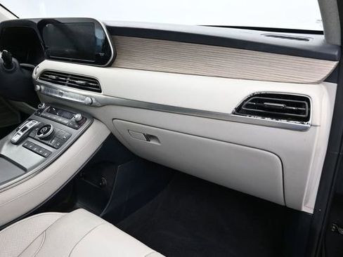 Used 2021 Hyundai Palisade Limited FWD image 37