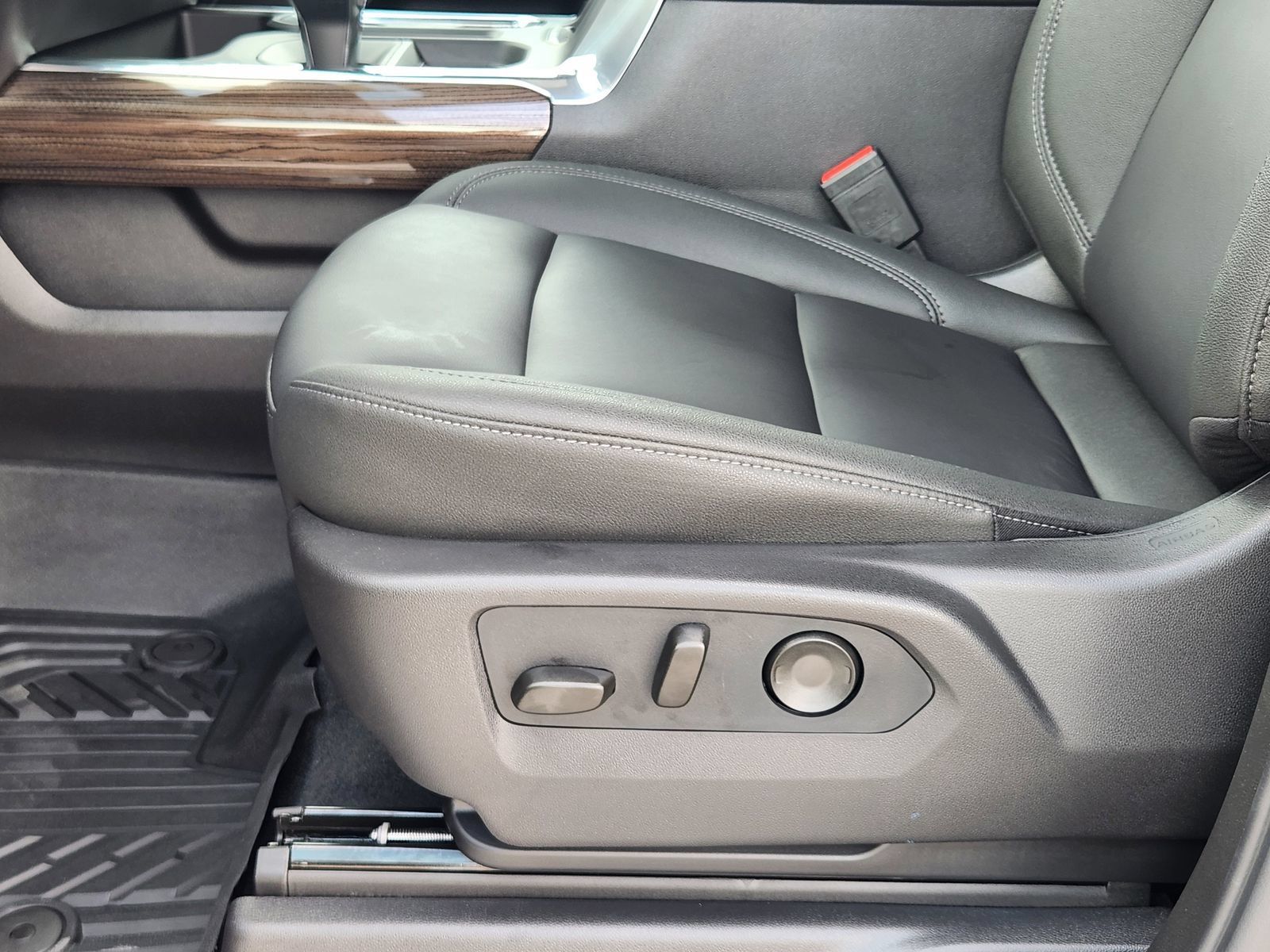 New 2026 Chevrolet Silverado 1500 LT Trail Boss w/ LT Trail Boss Premium Package AWD/4WD image 22