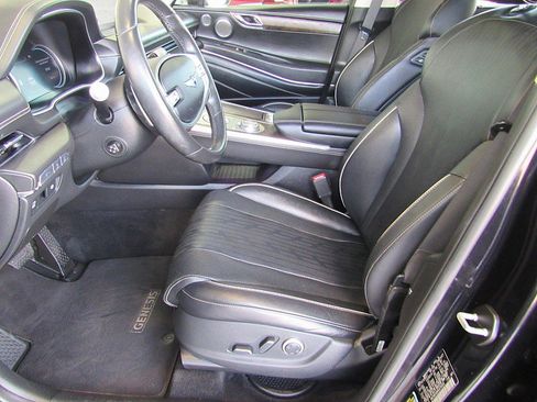 Used 2022 Genesis GV80 2.5T w/ Advanced Package 02 image 22